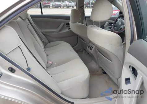 2007 Toyota Camry Hybrid z USA, uszkodzony, nr VIN JTNBB46KX73033580